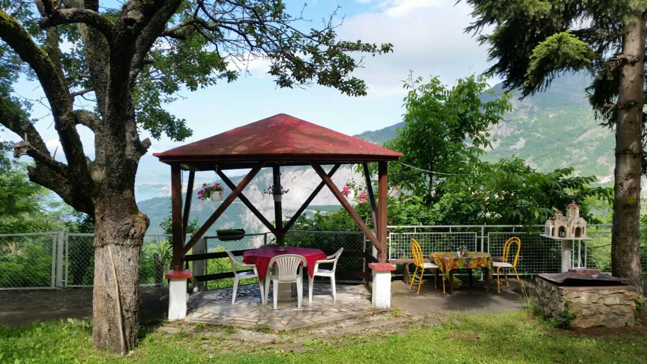 德巴尔 Melnicani, Breathtaking View旅馆 外观 照片